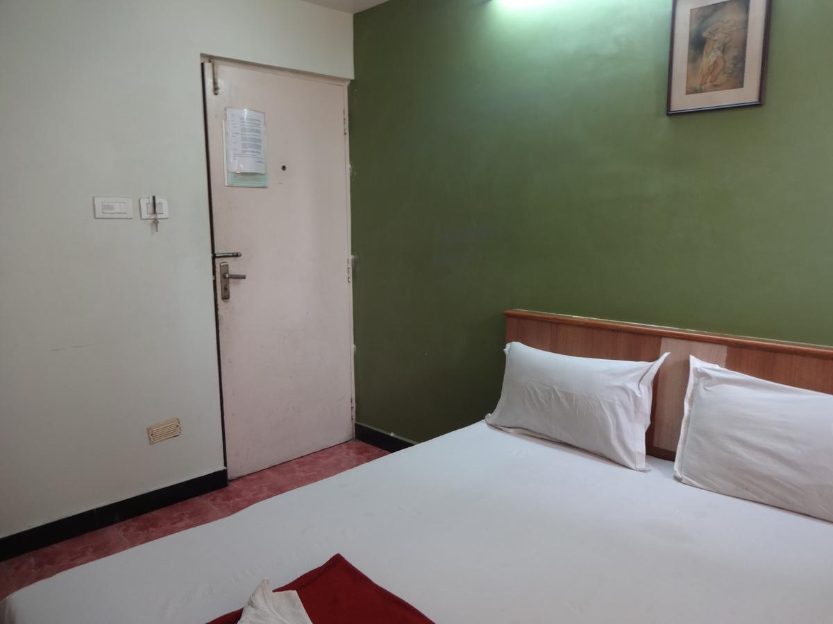 Hotel S R M Central Park Chennai Zewnętrze zdjęcie