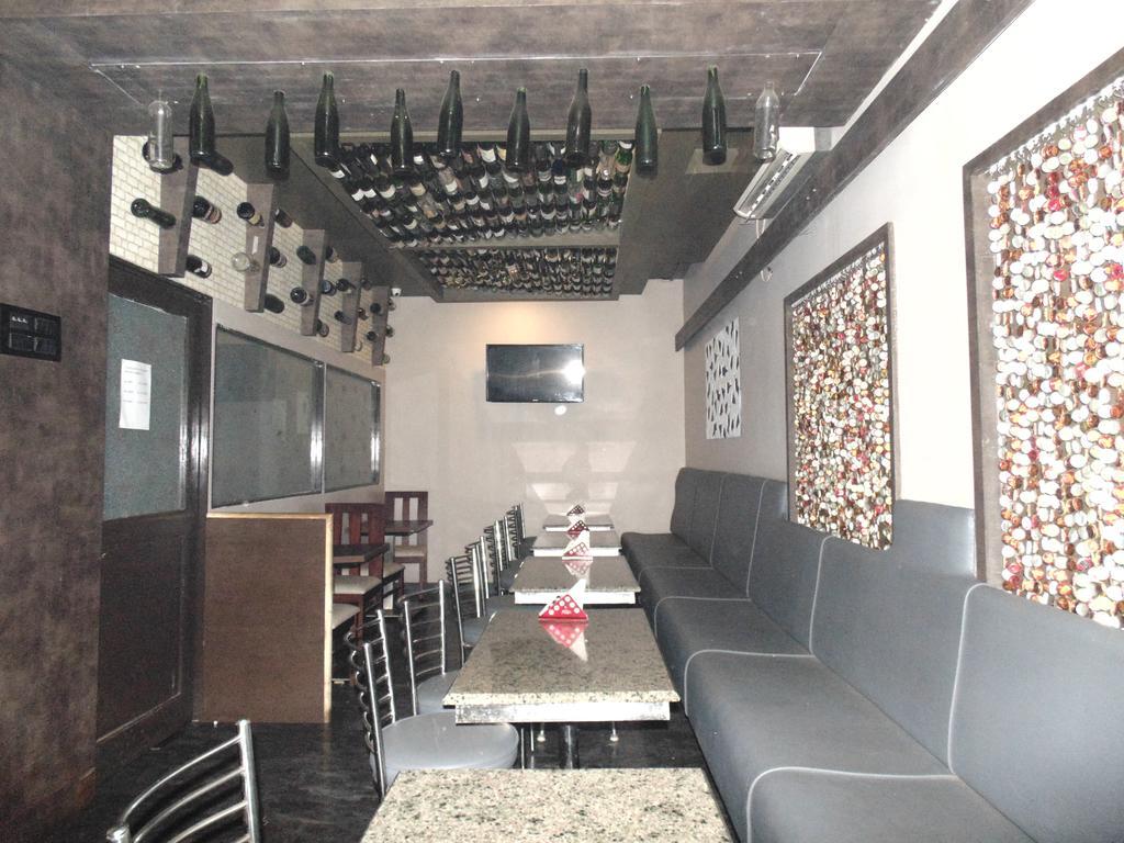 Hotel S R M Central Park Chennai Zewnętrze zdjęcie