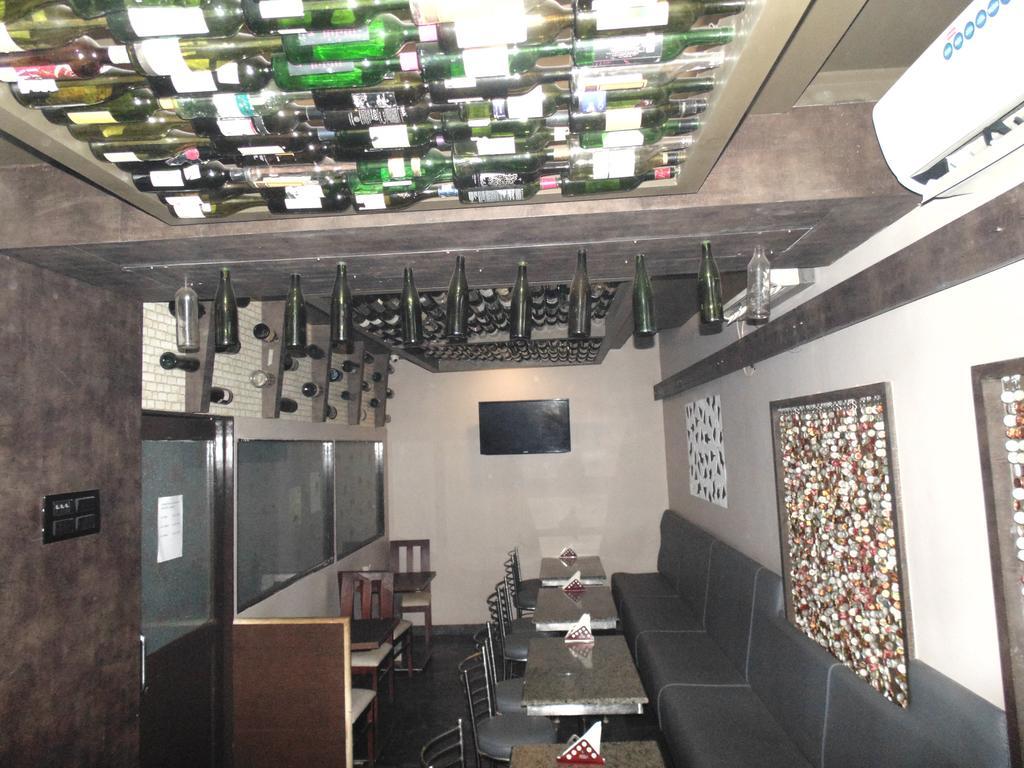 Hotel S R M Central Park Chennai Zewnętrze zdjęcie