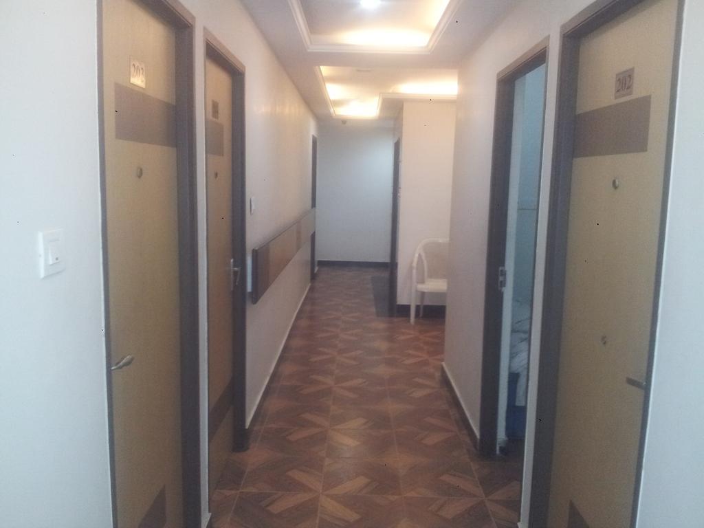 Hotel S R M Central Park Chennai Zewnętrze zdjęcie